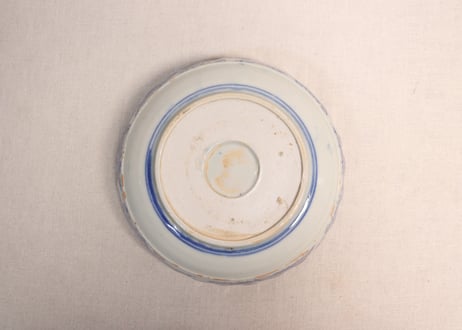 明治後期～大正紙刷波兎図輪花7寸鉢 少フリモノ,ややかたつき