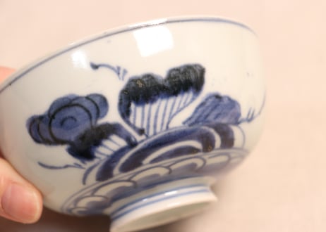 江戸中期染付流水に菊図蓋茶碗②フリモノ