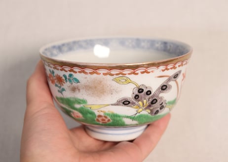 明治前期色絵花と蝶図通り物蓋茶碗②窯傷,フリモノ
