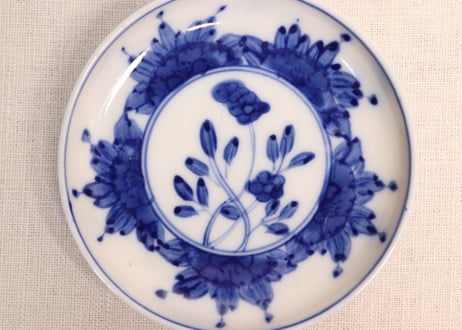 明治前期染付草花と五方に花図小皿
