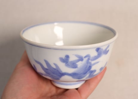 明治前期染付金魚図蓋茶碗③少甘手,小ニュウ