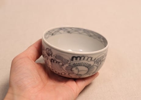 江戸幕末線描き三方牡丹図湯吞