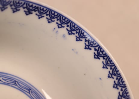 明治前期線描き牡丹図蓋茶碗②ニュウ,蓋ムシクイ