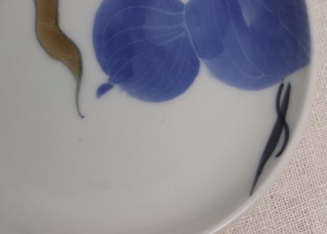 明治後期~大正染付いんげん豆図小皿②少かたつき
