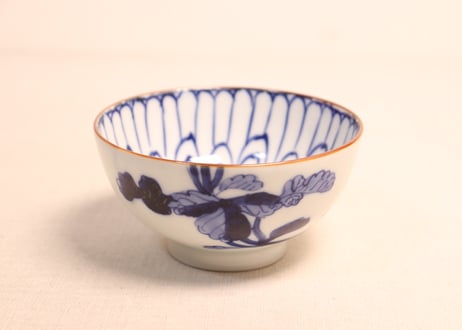 明治前期染付菊花図蓋茶碗