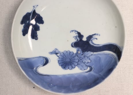 江戸中期染付流水に菊図小皿②フリモノ