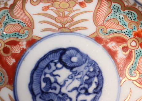 明治前期色絵団龍と牡丹図通り物小皿
