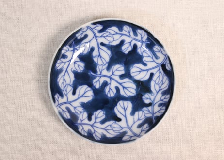 明治後期～大正銅判菊葉図小皿