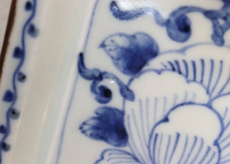 明治後期~大正染付牡丹図角皿