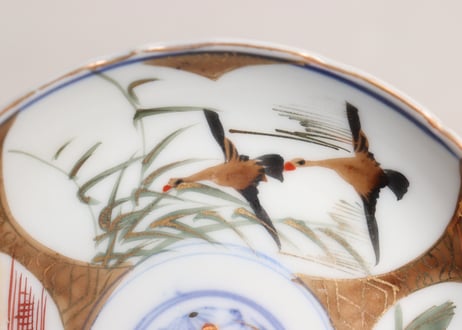 明治後期～大正色絵牡丹と水鳥に山水図通り物小皿①