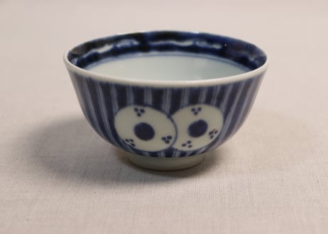 江戸後期染付縦縞鼓図蓋茶碗②高台傷