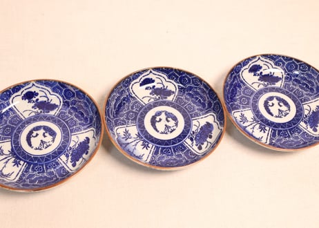 明治前期紙刷菊と牡丹と竹図５寸皿②かたつき
