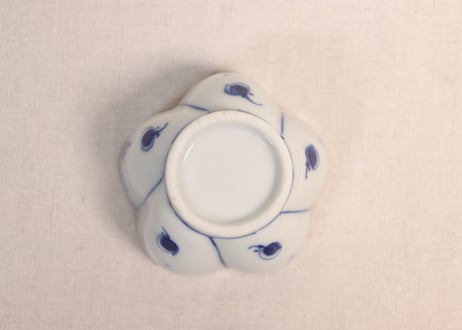 明治前期染付花図梅型五弁向付①