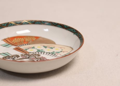 大正~昭和戦前九谷焼色絵扇面図小皿