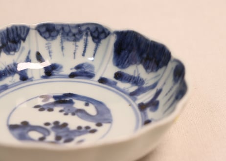 江戸後期染付草花割絵図なます皿④ノミホツ,少かたつき
