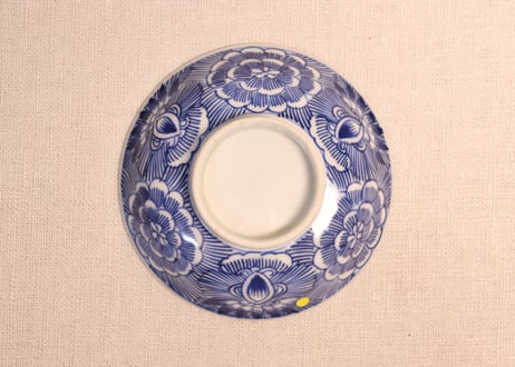 明治前期線描き牡丹図蓋茶碗②ニュウ,蓋ムシクイ