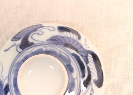 江戸中期染付流水に菊図蓋茶碗①