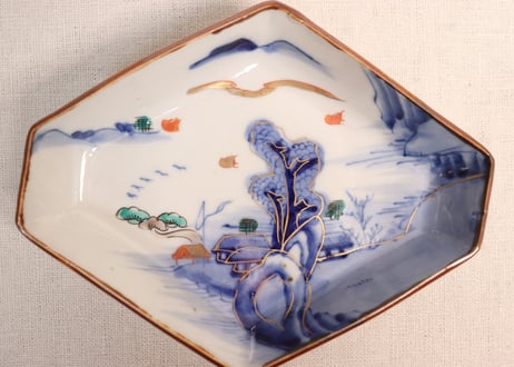 明治前期色絵山水図菱形皿②かたつき