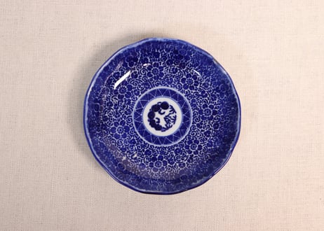 明治前期紙刷鉄線花散らし図小皿①