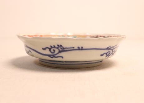 明治前期色絵芝垣と菊図なます皿②釉剥げ
