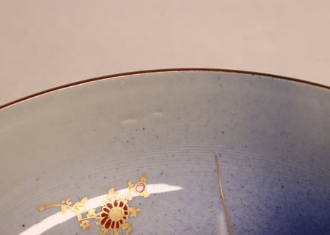 明治後期～大正吹墨金彩富士に菊図8寸鉢