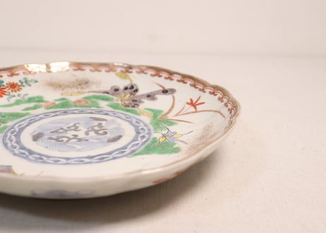 明治前期色絵花と蝶図通り物7寸皿