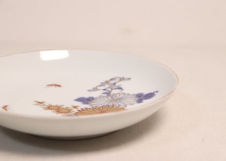 明治前期赤絵金彩菊図6寸皿①