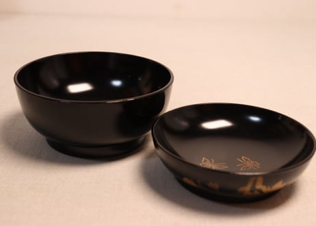 総黒蒔絵牡丹図菓子椀②小傷