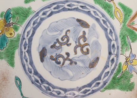 明治前期色絵花と蝶図通り物7寸皿