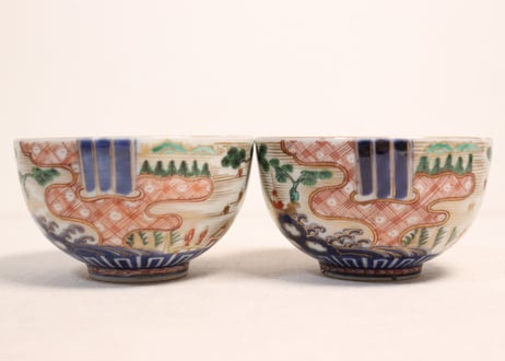 江戸中期色絵山水人物と帆掛け船図蓋茶碗