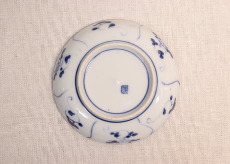 明治前期染付なずな文小皿