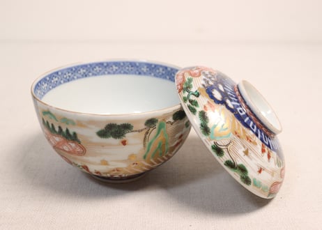 江戸中期色絵山水人物と帆掛け船図蓋茶碗