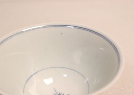 江戸後期染付菊と蝙蝠図広東型蓋茶碗