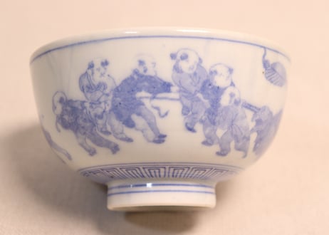 明治後期～大正銅判布袋様と唐子図蒸茶碗①