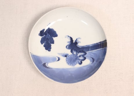 江戸中期染付流水に菊図小皿①
