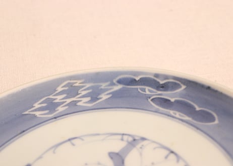 江戸後期墨弾松皮菱と松図6寸皿②少甘手
