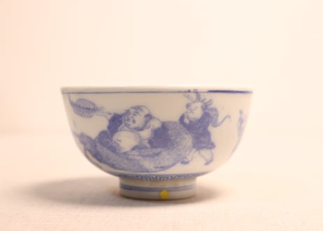 明治後期～大正銅判布袋様と唐子図蒸茶碗②高台ホツ