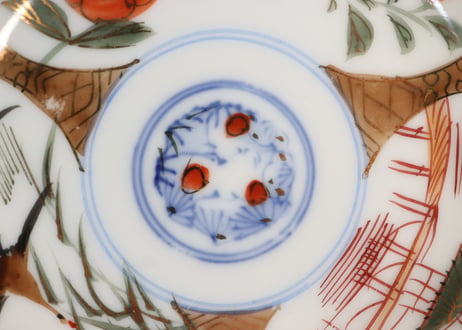 明治後期～大正色絵牡丹と水鳥に山水図通り物小皿②少かたつき
