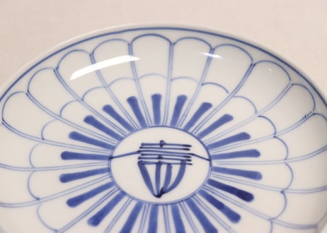 明治後期~大正染付寿文字に菊花図総柄5寸皿