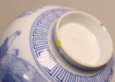 明治後期～大正銅判布袋様と唐子図蒸茶碗②高台ホツ