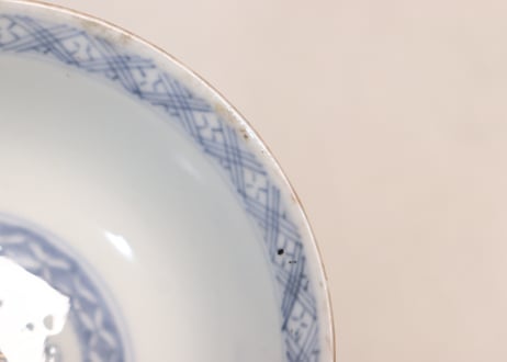 明治前期色絵花と蝶図通り物蓋茶碗②窯傷,フリモノ