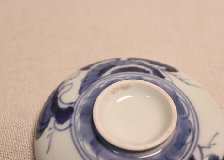 江戸中期染付流水に菊図蓋茶碗①