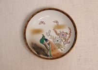 明治後期～大正九谷焼ゴム判色絵牡丹に孔雀図小皿