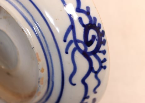 明治前期紙刷菊と牡丹と竹図５寸皿②かたつき