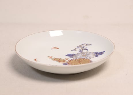 明治前期赤絵金彩菊図6寸皿①