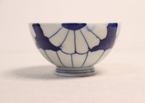大正~昭和戦前染付菊花図蓋なし茶碗