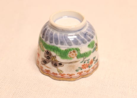 明治前期色絵花と蝶図通り物小向付