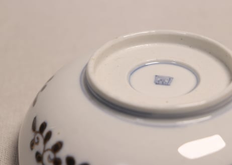 明治前期色絵流水に菊と婦人図角なます皿