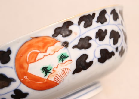 明治前期色絵青海波と格子図8寸鉢②かたつき,高台ホツ