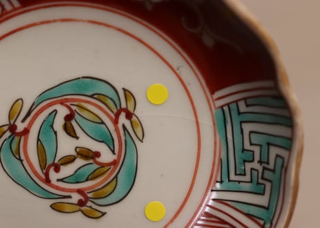 江戸後期色絵花と幾何学文図小皿②少甘手